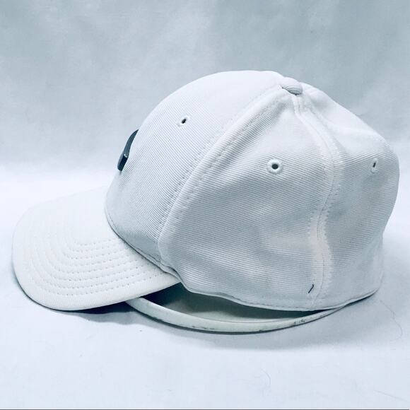 DISCONTINUED Oakley Mens Fitted Hat / Cap Size S/M - Picture 6 of 8